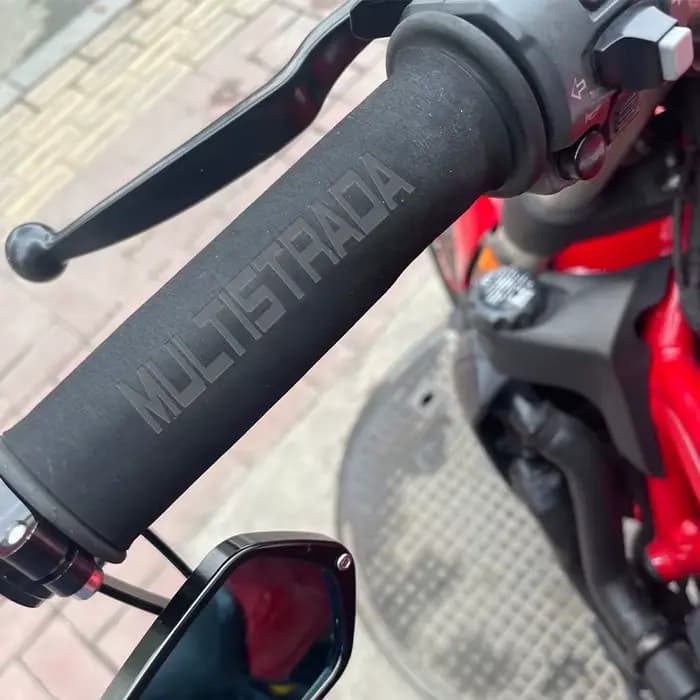 Pour Ducati Multistrada 950 1100 1200/S/GT 1260 DIAVEL 1260 Monster 696 821 795 couvercle de poignée thermorétractable