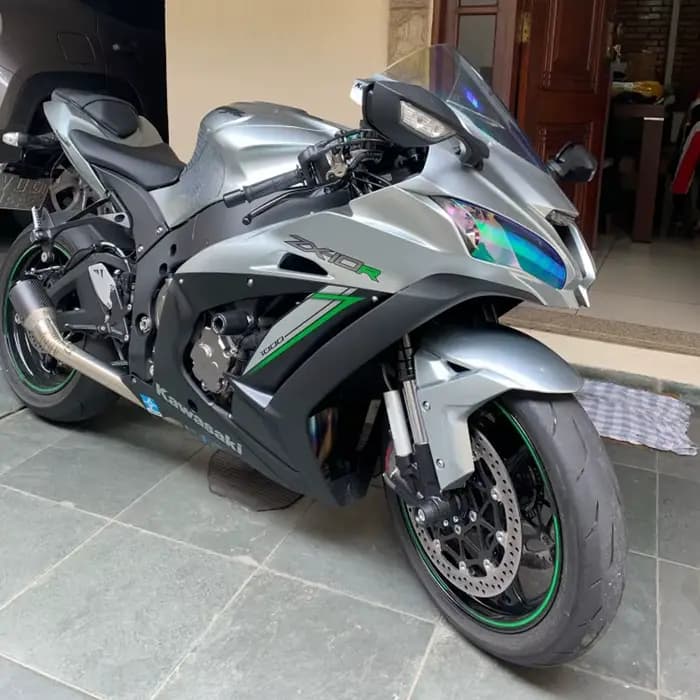 Silencieux de Moto Universel pour Kawasaki Yamaha Honda Suzuki Benelli S1000RR Z900 Tmax 530 R6 FZ6,