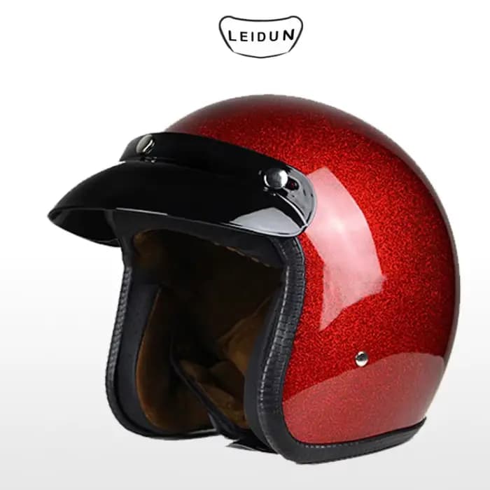 Casque de moto vintage rose brillant