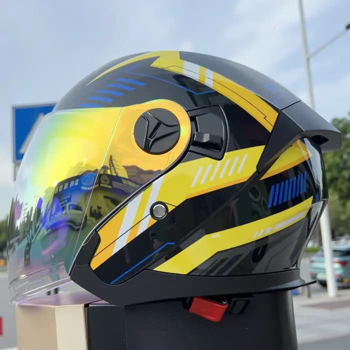 2025 dernier casque de Moto de haute qualité demi couvrant double lentille Cascos para Motos mâle femme Couple Capacetes