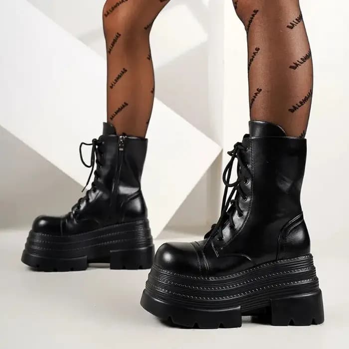 Bottes gothiques de Style Punk pour femmes, bottes en cuir mi-mollet à la mode, bottes de moto pour femmes, bottines à plateforme augmentant la hauteur
